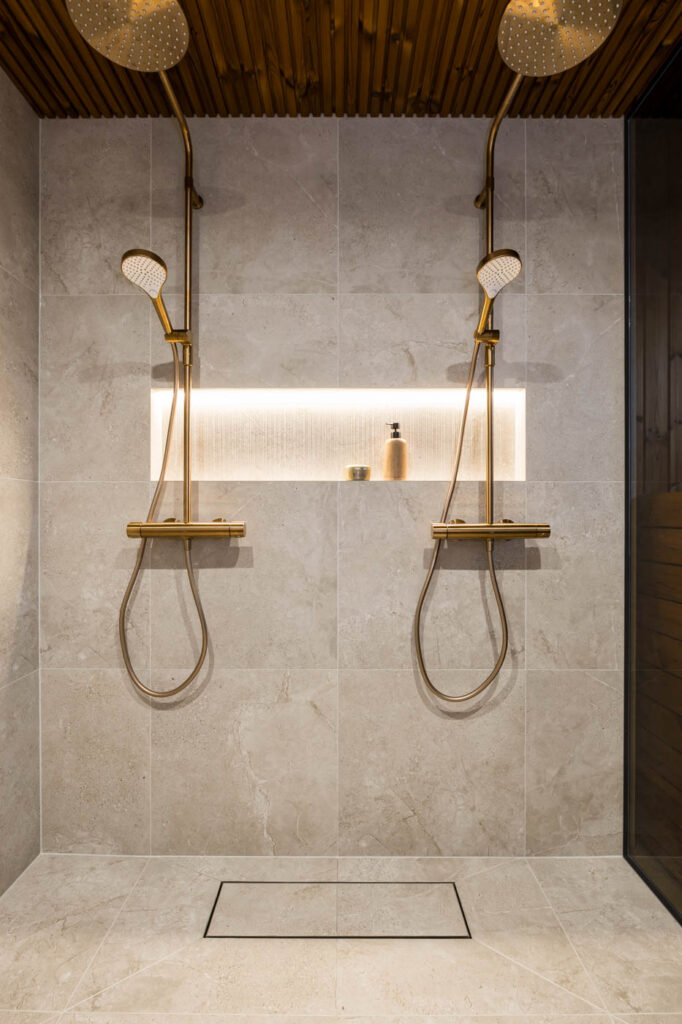 Sisustussuunnittelija Tampere Tilako Oy. Kylpyhuone ja sauna.