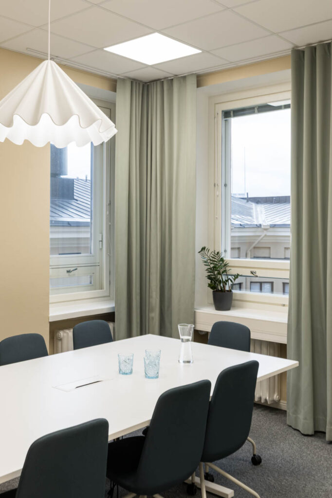 Revisium toimiston sisustussuunnittelu. Sisustussuunnittelutoimisto Tilako Tampere.