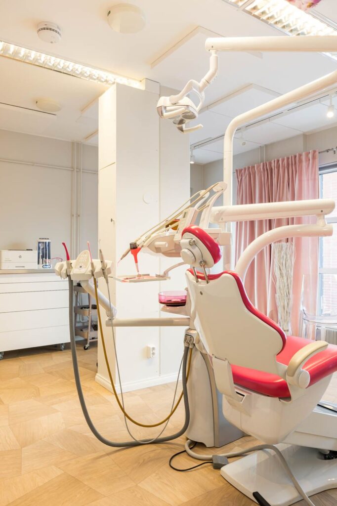Hammashoitola Smilespa Tampere. Sisustussuunnittelu Tilako Oy